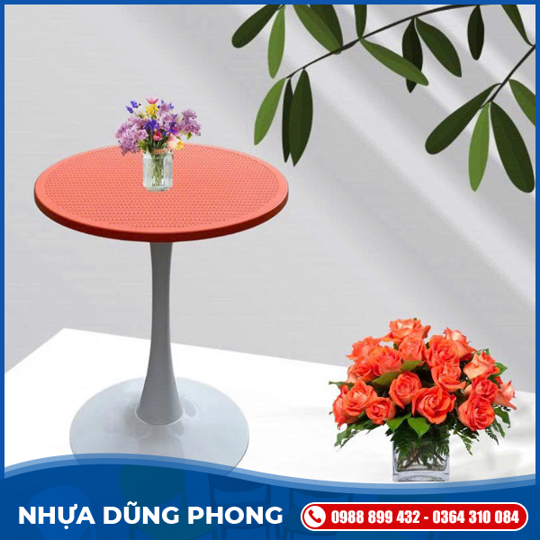 Bàn tròn trụ tuylip	